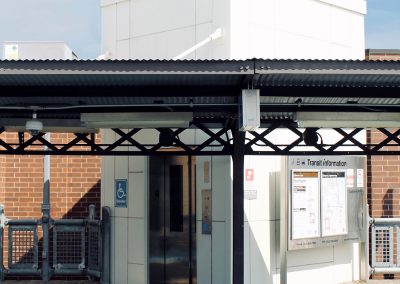 Southport Brown Line Station